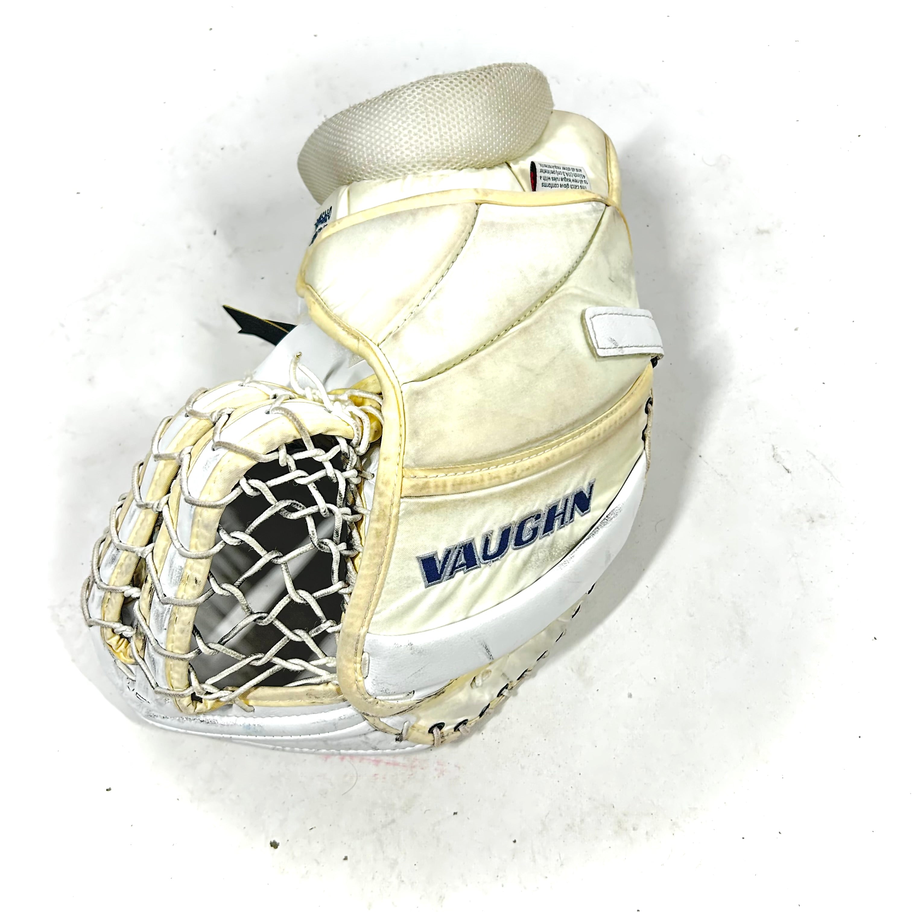 Vaughn Pro Custom - Gant de gardien de but NHL Pro Stock d'occasion - Joonas Korpisalo (blanc)